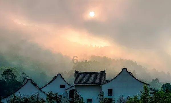 巧变同色